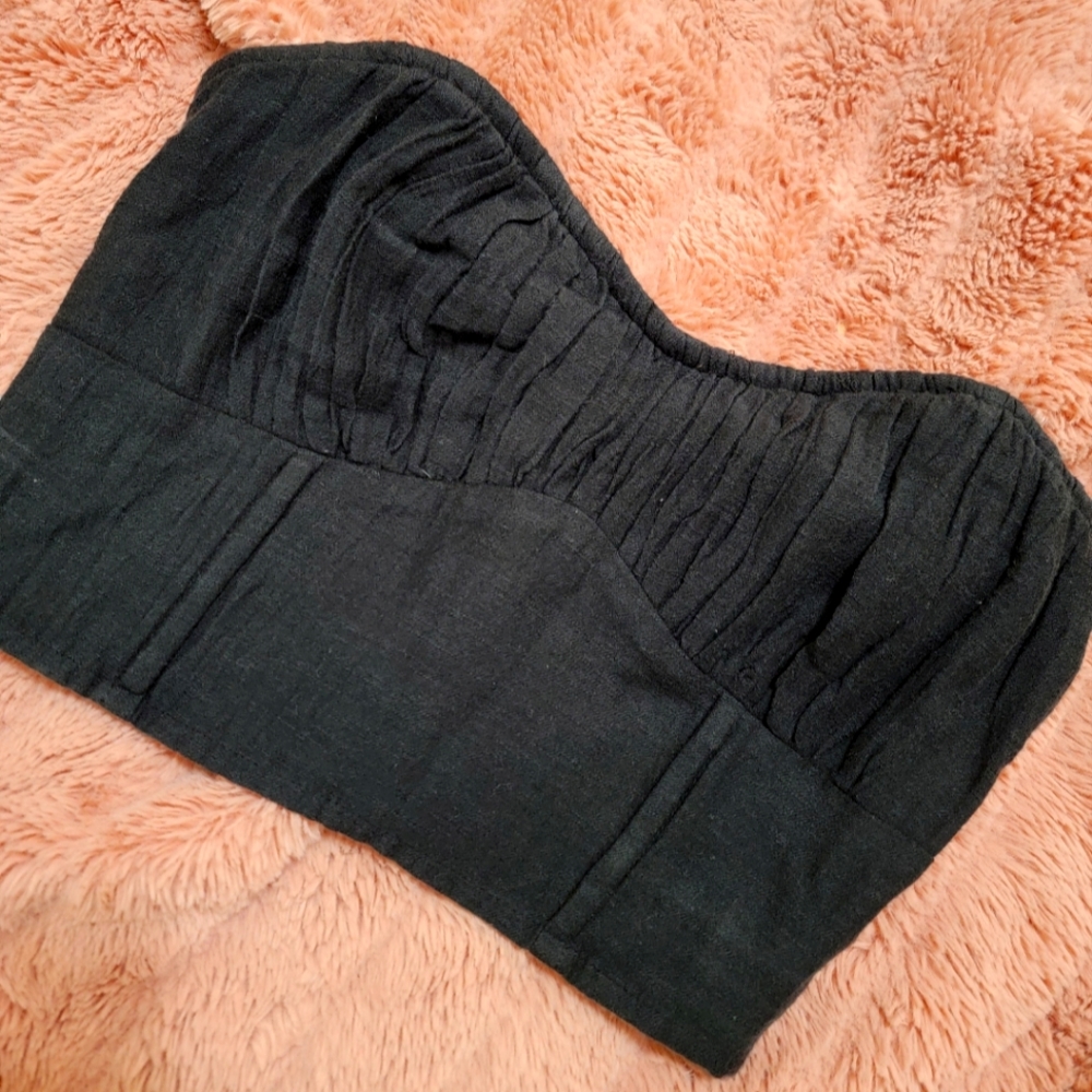American Eagle Strapless top